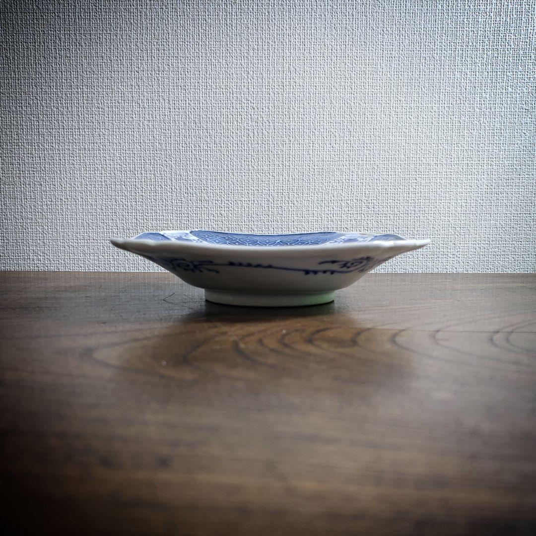 染付角皿　古伊万里　薄造　山水文様　牡丹文　唐草文　七宝繋文　江戸　明治　訳あり