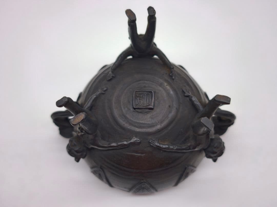 織田幸銅器 須賀月芳作 青銅製 香炉 玉型 霊芝耳 唐子足 螺鈿模様