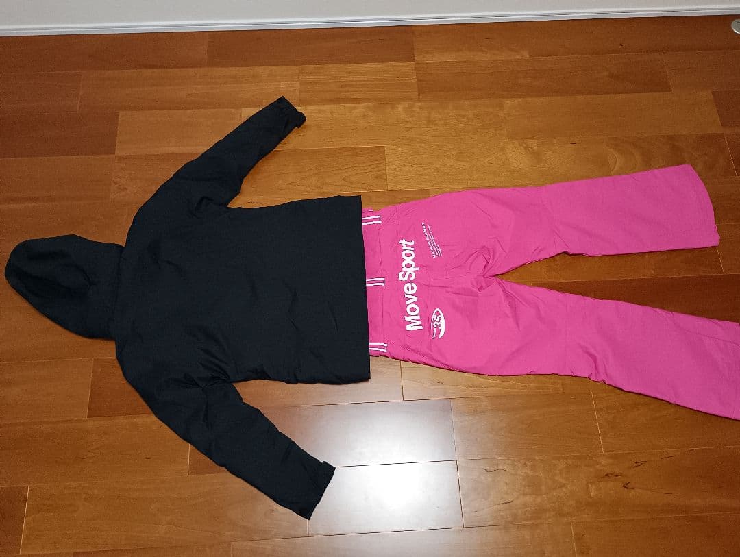 美品！DESCENTE スキーウエア　165cm前後