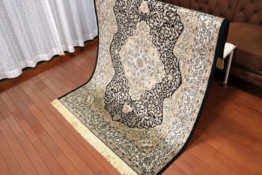 在庫処分価格！ 早い者勝ちです！ペルシャ柄絨毯 120×160カーペット 訳あり