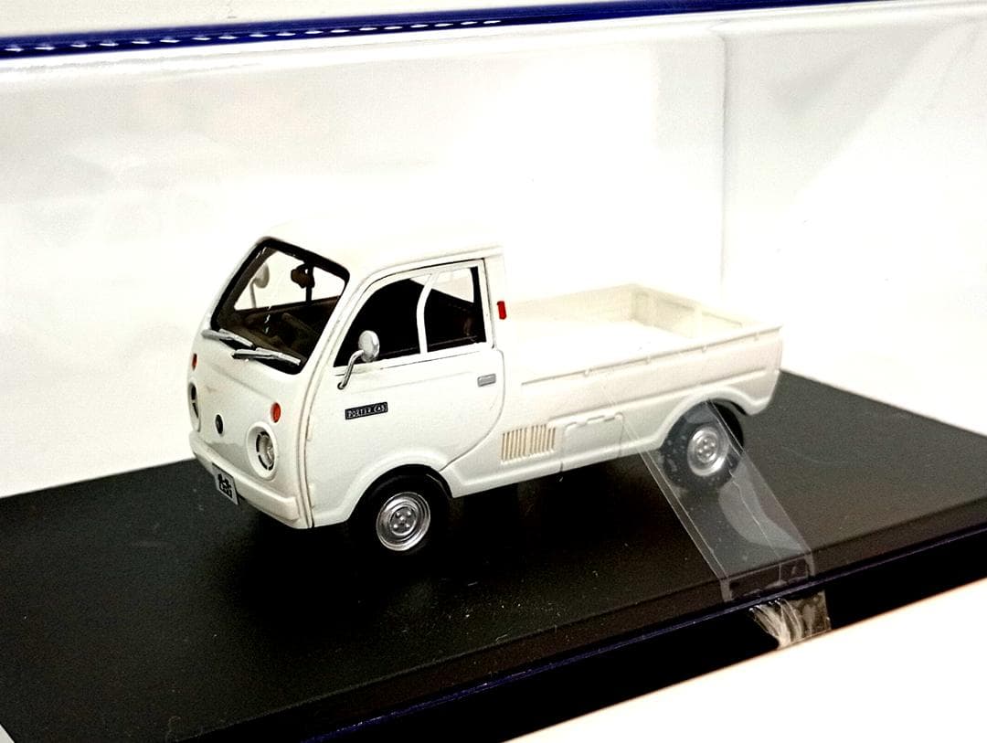 ハイストーリー 1/43 マツダ ポーター キャブ 1969-1977 ホワイト