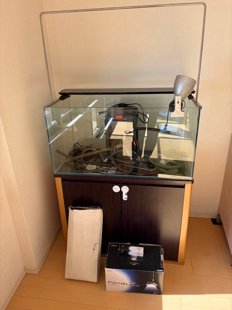 LEDライト付き水槽台・キャビネット　kahara