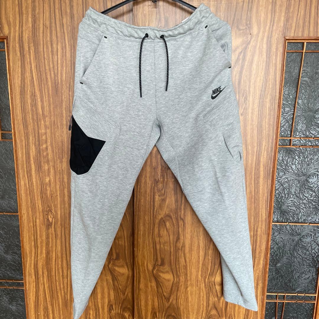 NIKE メンズ　テックフリースジョガーパンツ　 スウェットパンツ