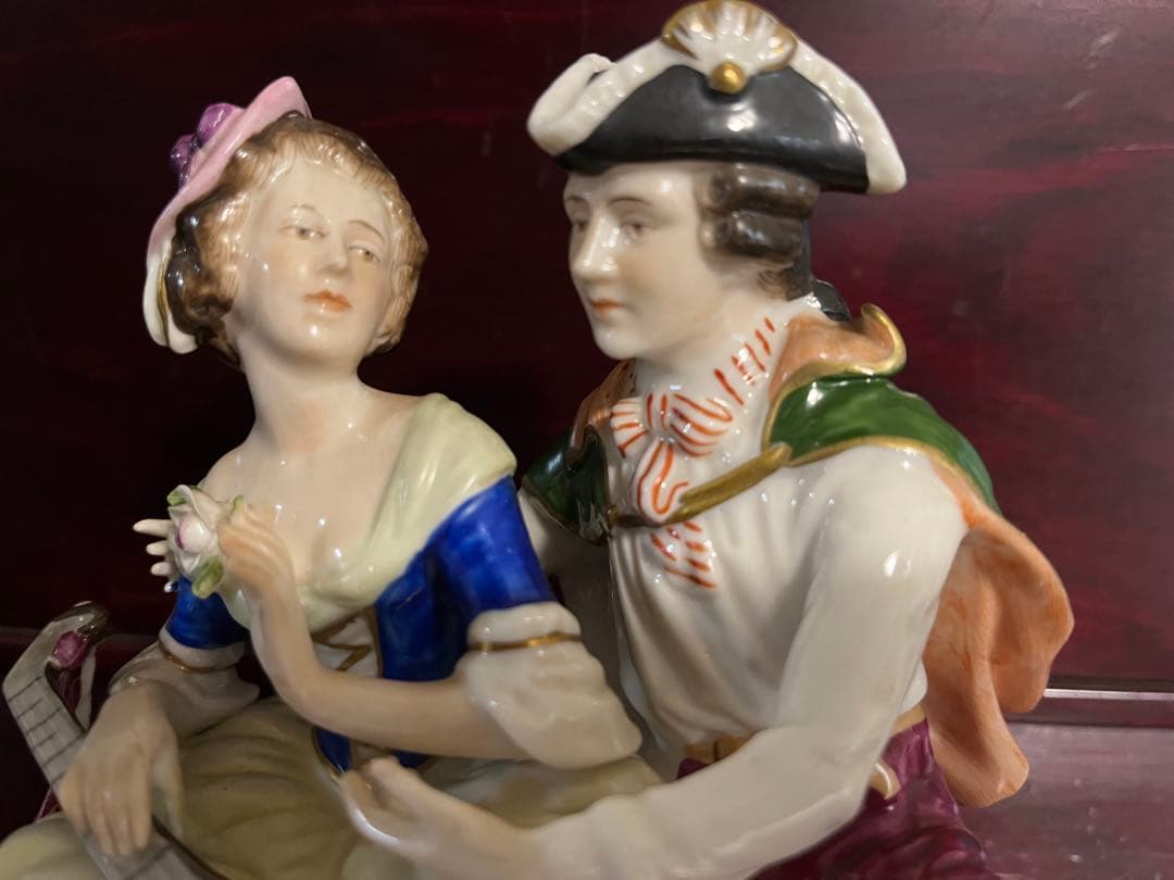 ロココ調 陶器 フィギュア 恋人たち