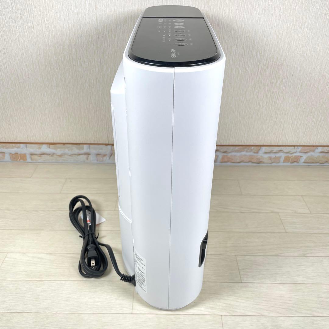 シャープ　HX-PK12-W 加湿セラミックファンヒーター　2022年製