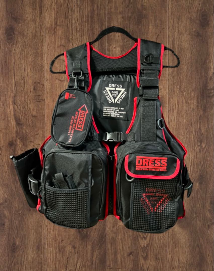 【値下げ】DRESS ライフジャケット 赤