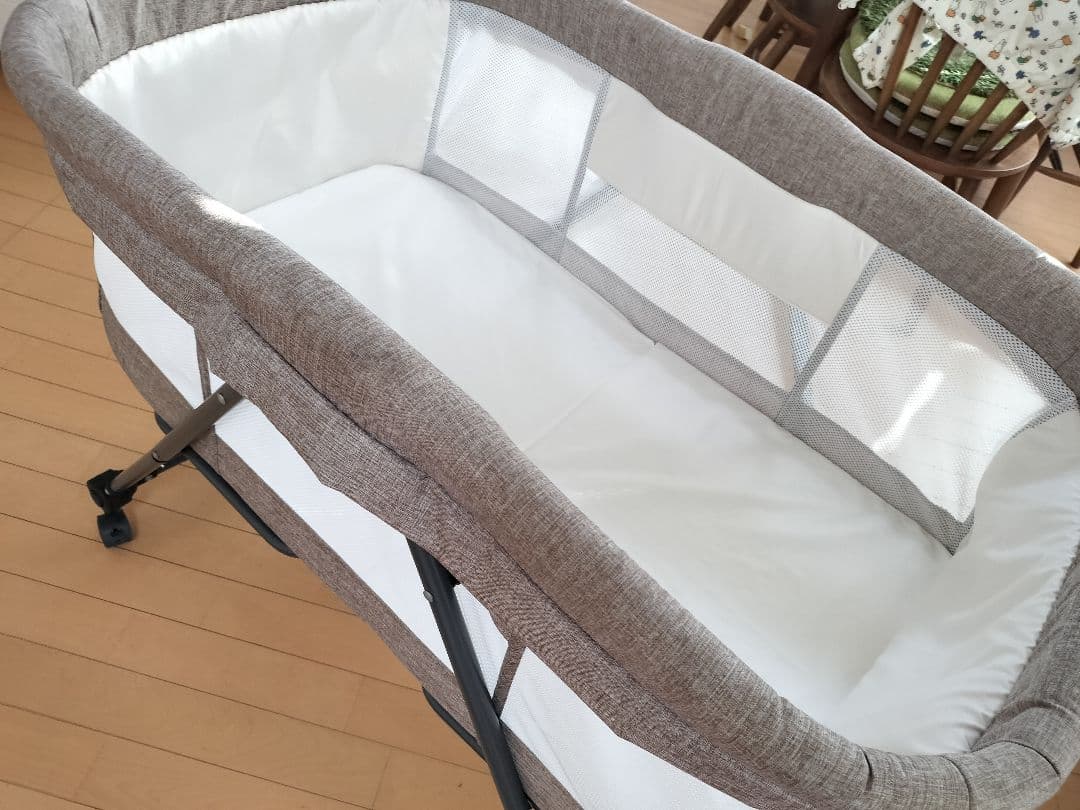 【送料込みに変更いたしました】★極美品★ベビーベッド