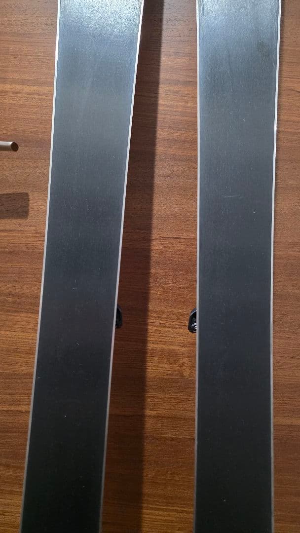 スキー板　エラン　elan ホワイトマジック 146cm ビンディング付き