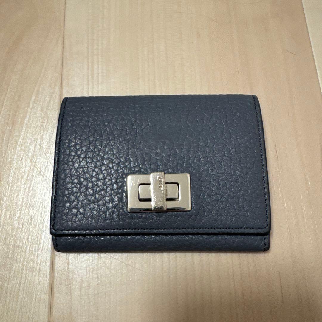 FENDI レザー 名刺入れ