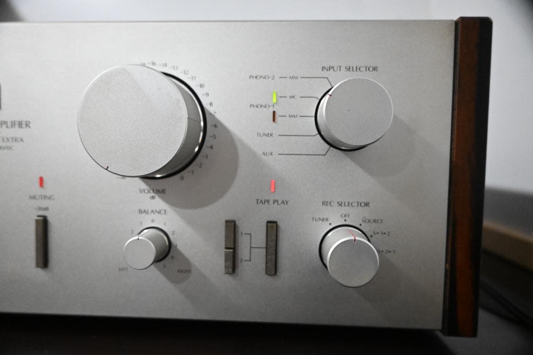 Ｓａｎｓｕｉ　ＡＵ－Ｄ６０７Ｆextra　【整備済み　動作品　美品】