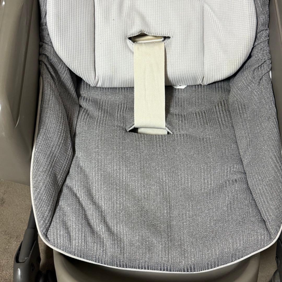 Combi ベビーザらス コンビ ネムリラ オートスウィング Simplight