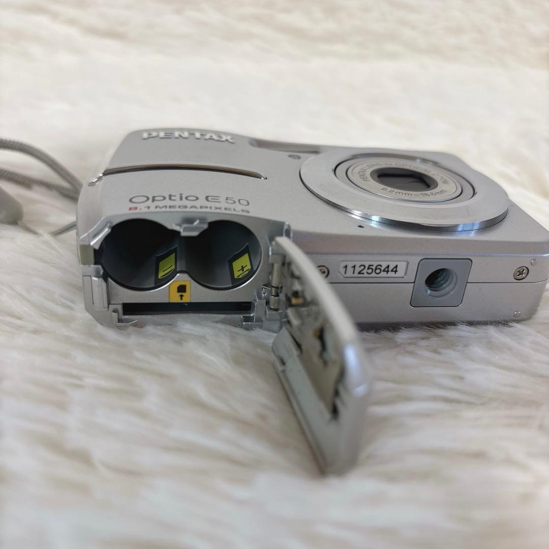 【美品】 PENTAX Optio E50 コンパクトデジタルカメラ 乾電池式