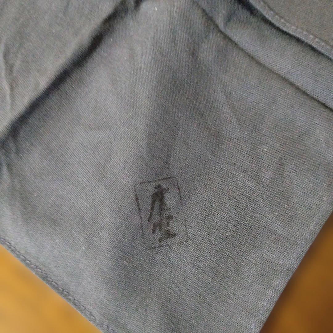 京都　帰来窯　佐々木虚室さんの「四方形　黒茶盌」