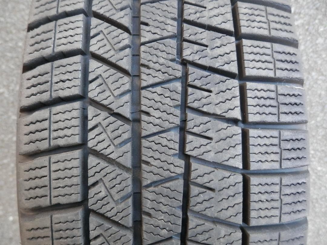 80ノアヴォクシーにダンロップ製WM03 205/60R16スタッドレスセット