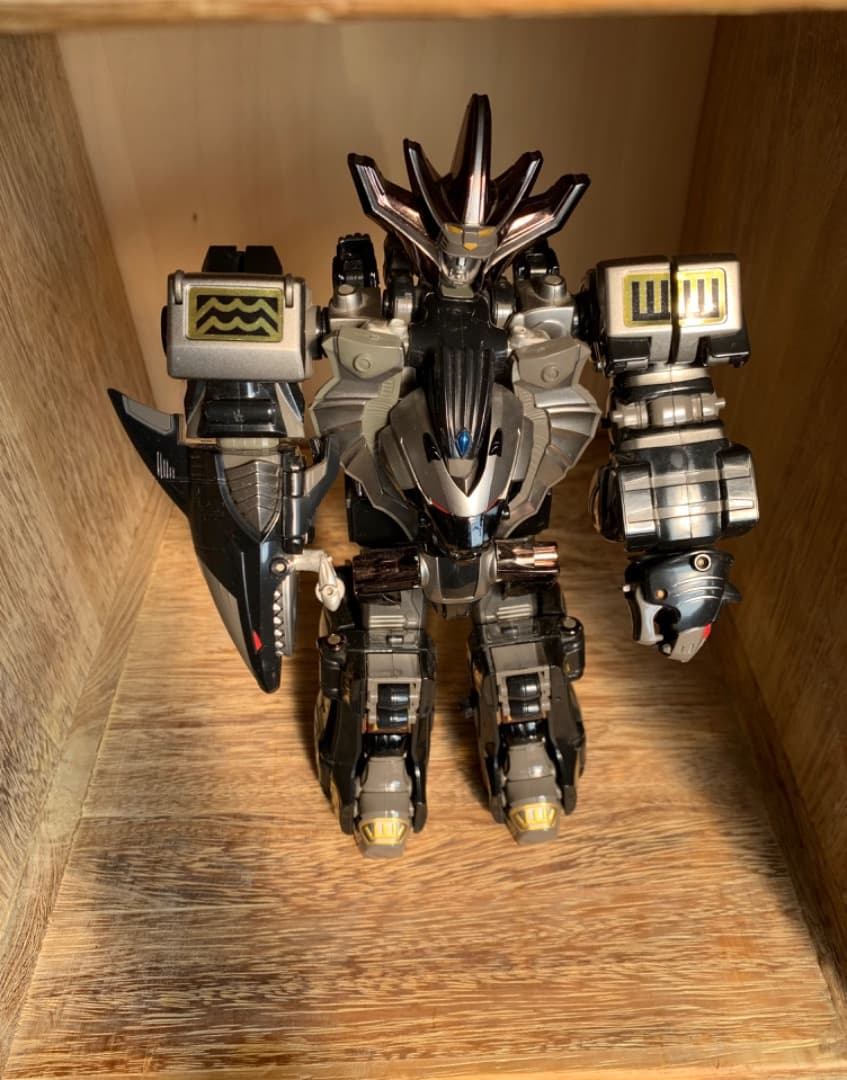 値下げ中！超希少　ガオキング　ブラックバージョン　クリアケース 百獣合体百獣戦隊