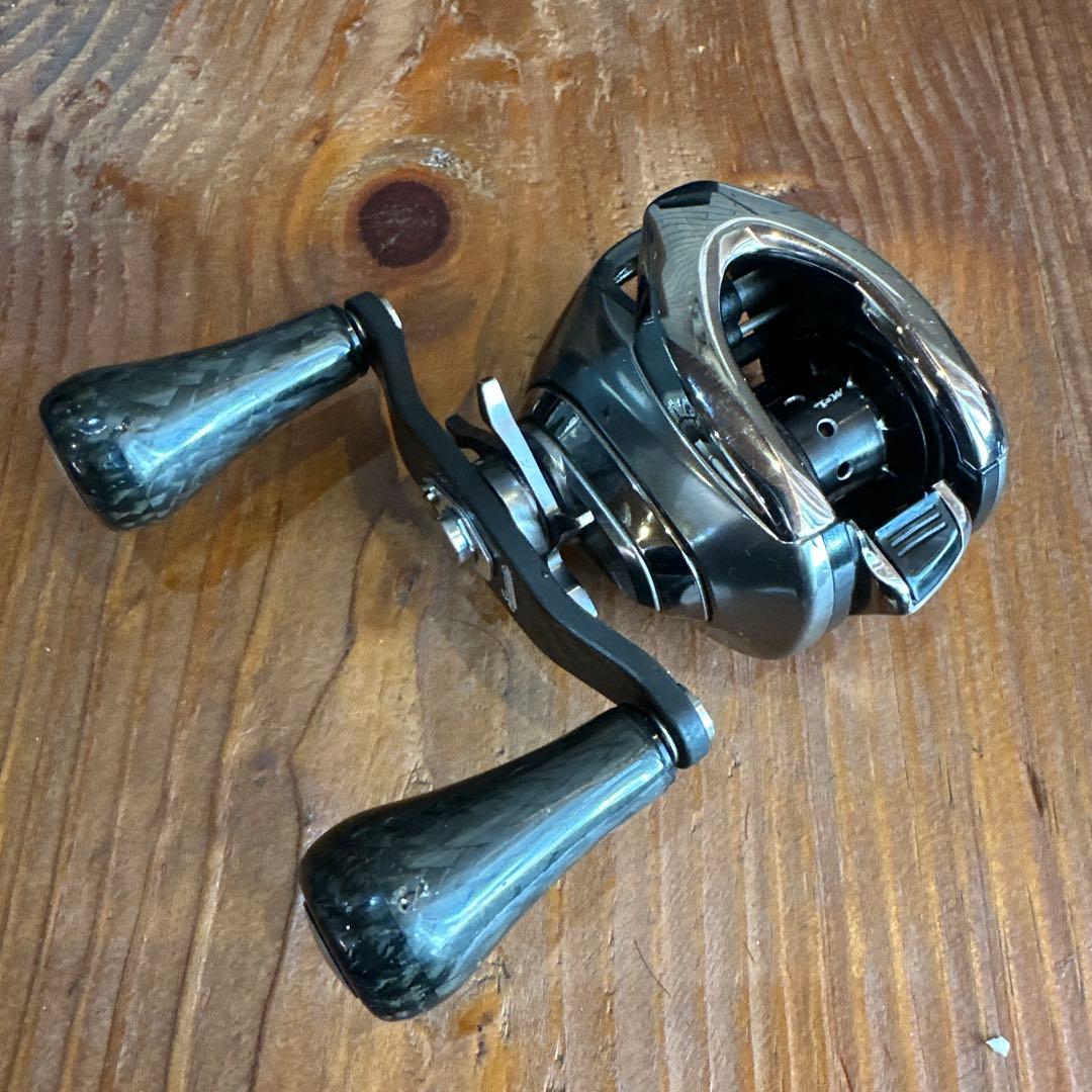 16アンタレスDC スタコンカーボンハンドル