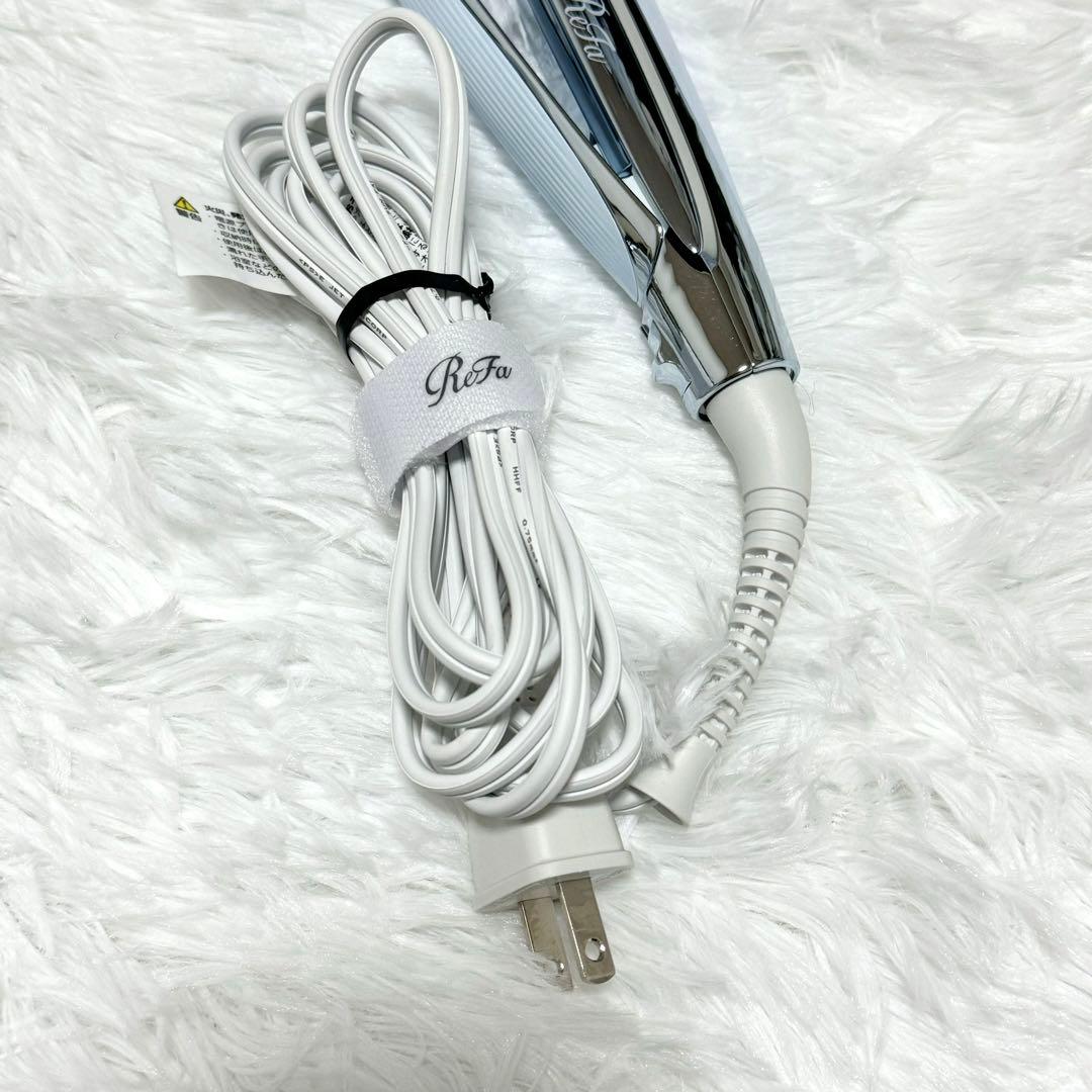 【新品同様】 リファ ストレートアイロン プロ RE-AT ホワイト 水色