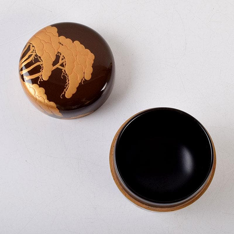 茶道具　蒔絵師　中村湖舟作　松蒔絵　棗　共箱　V　8815