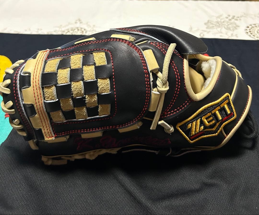 ZETT硬式グローブ 左投げ用
