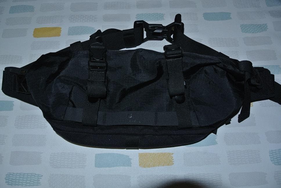 ほぼ新品！美品！ Code of Bell X-PODⅡ 高性能スリングバッグ！