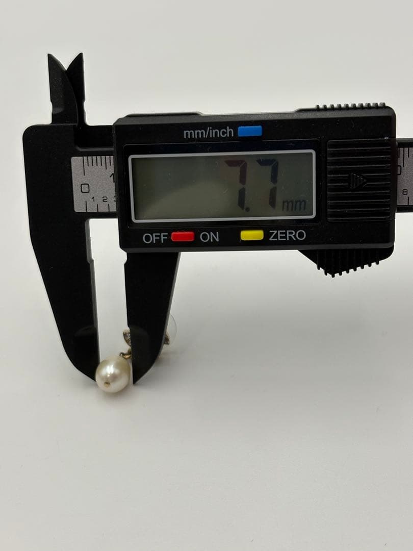 CHANELシャネル ココマークピアス ラインストーン スイングパール ゴールド