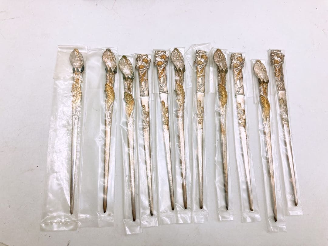 Y*e様 銀製 菓子楊枝 11本セット 箱付き 鶴 梅 アンティーク 和装小物