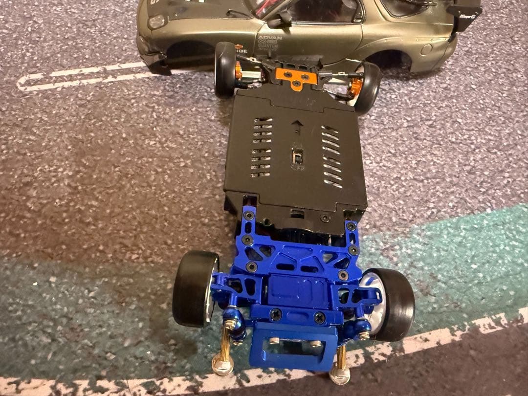 京商ミニッツAWD1台&MRD3台&4×4 シャーシ計5台セット(ボディオマケ)