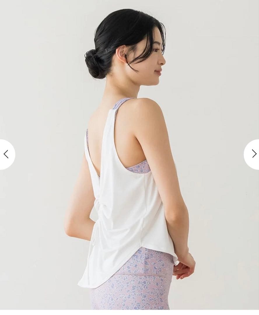 【SUKALA】ノスタルジックフラワープリントカバータンクトップ　Ｍサイズ