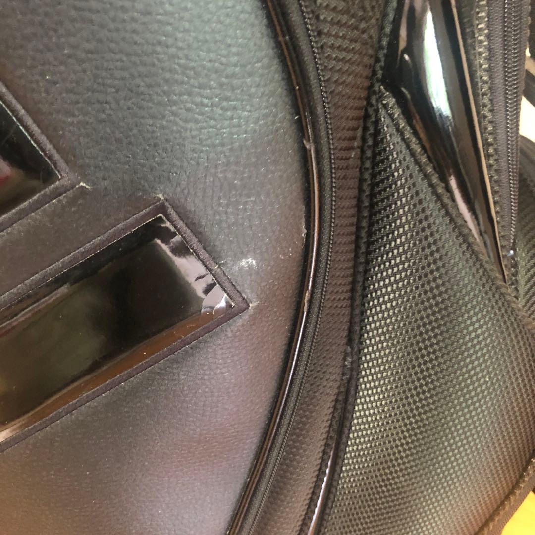 adidasアディダス キャディバッグ ブラック　フード付き