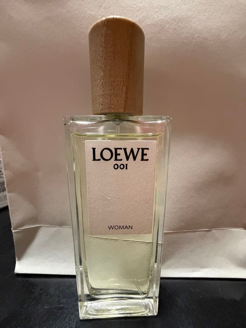未使用に近い ロエベ LOEWE 001 WOMAN 香水 50ml
