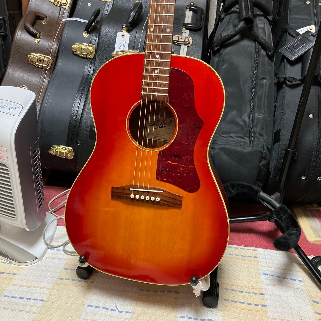 ギター Stafford SLG 360 E CH