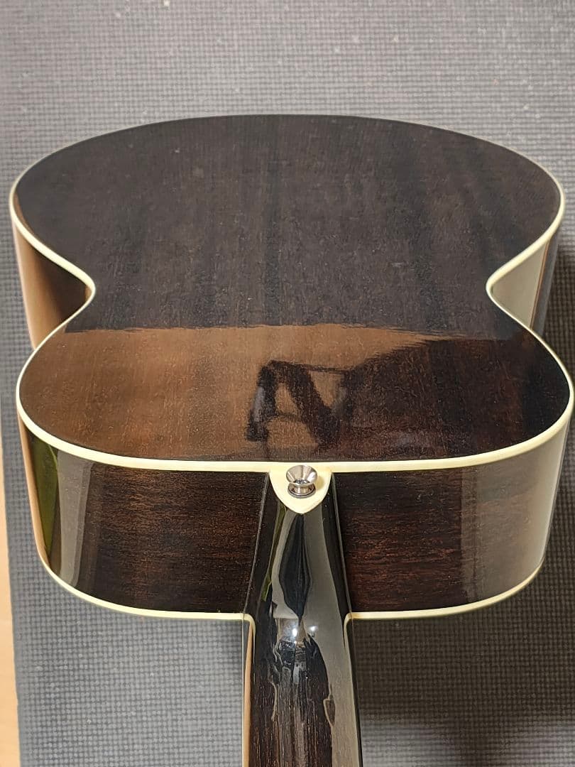 単板トップJames JF-400TBK/美品ソフトケース付