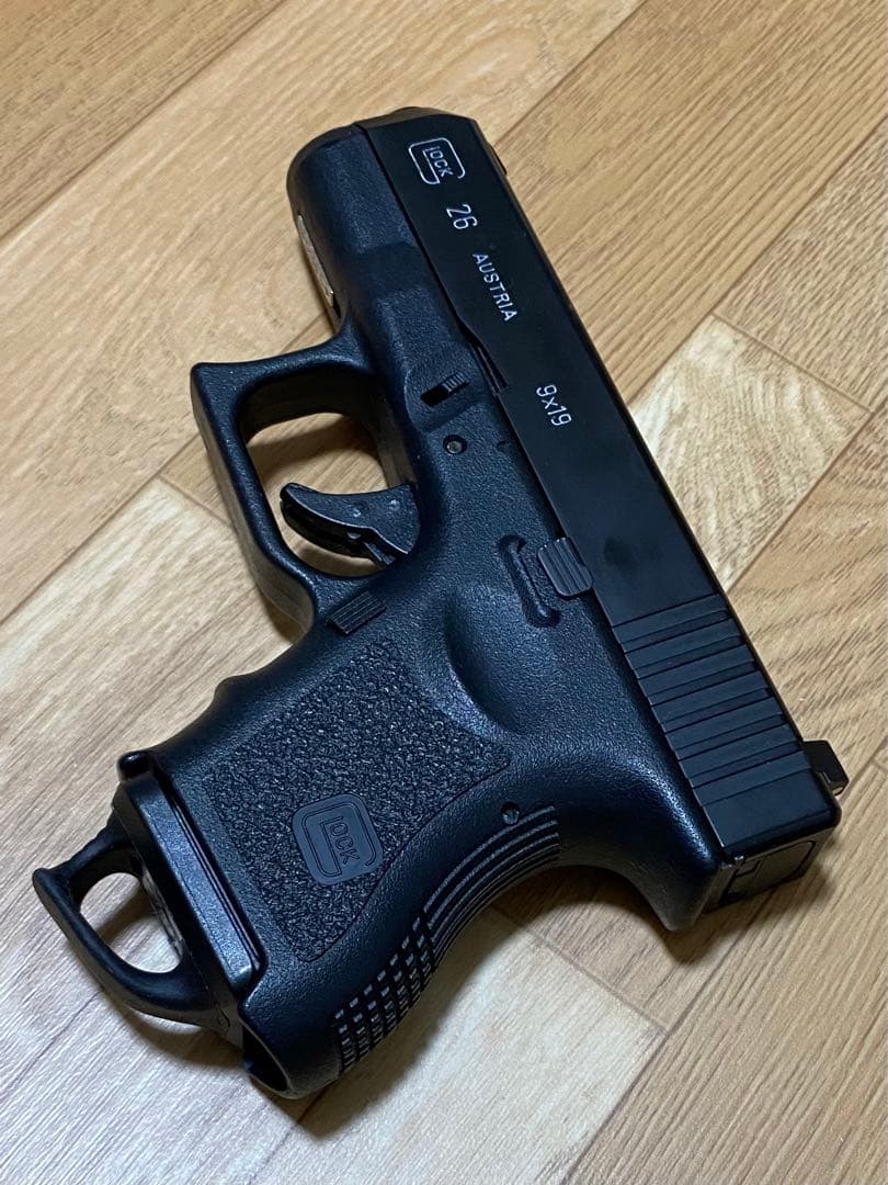 売切り 希少 東京マルイ グロック26★MAGPUL タイプ マガジンバンパー付