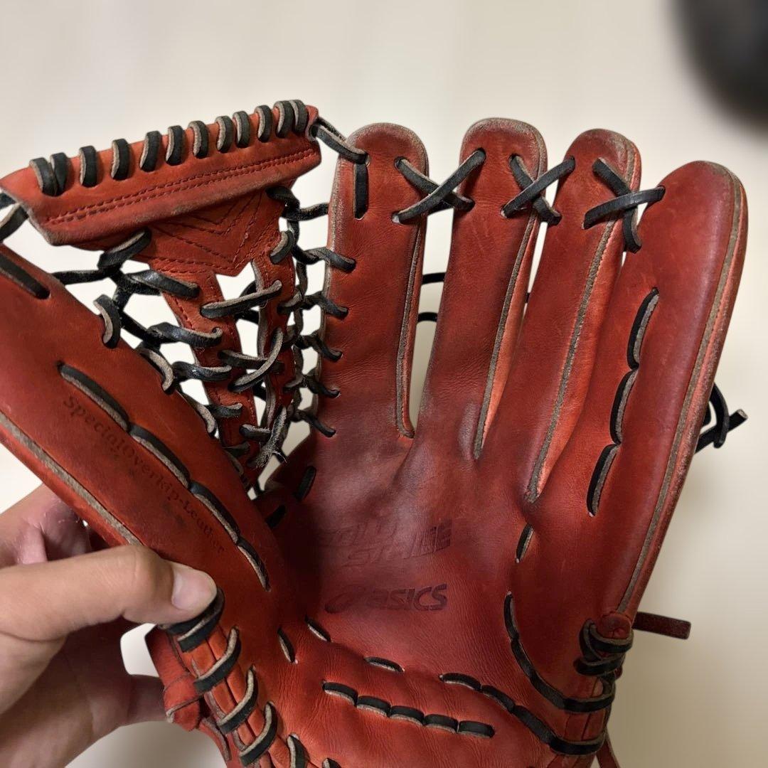 2日間限定値下げ！Asics ゴールドステージオレンジ 硬式右投げ用 グローブ