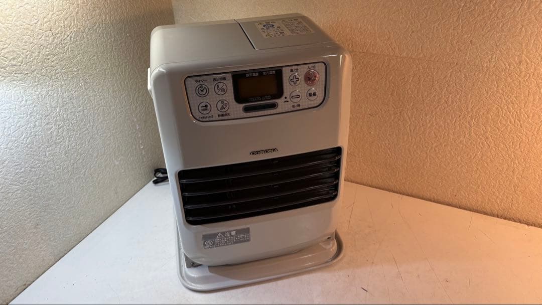 N*S様 コロナ CORONA 石油ファンヒーター FH-M257Y