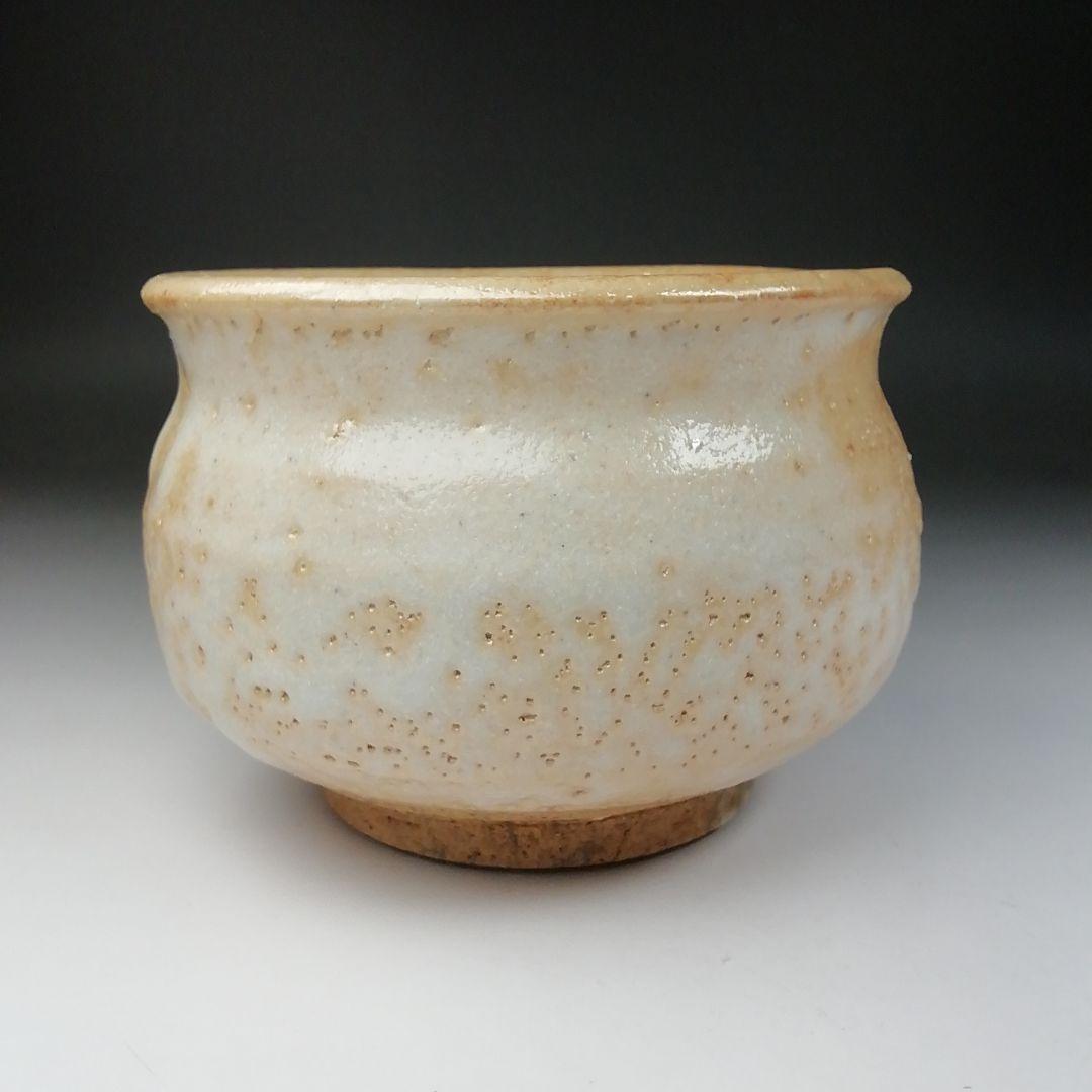 Ｔ６６９　建水　『志野建水』『佐々木萬穂 造』　共箱　茶道具