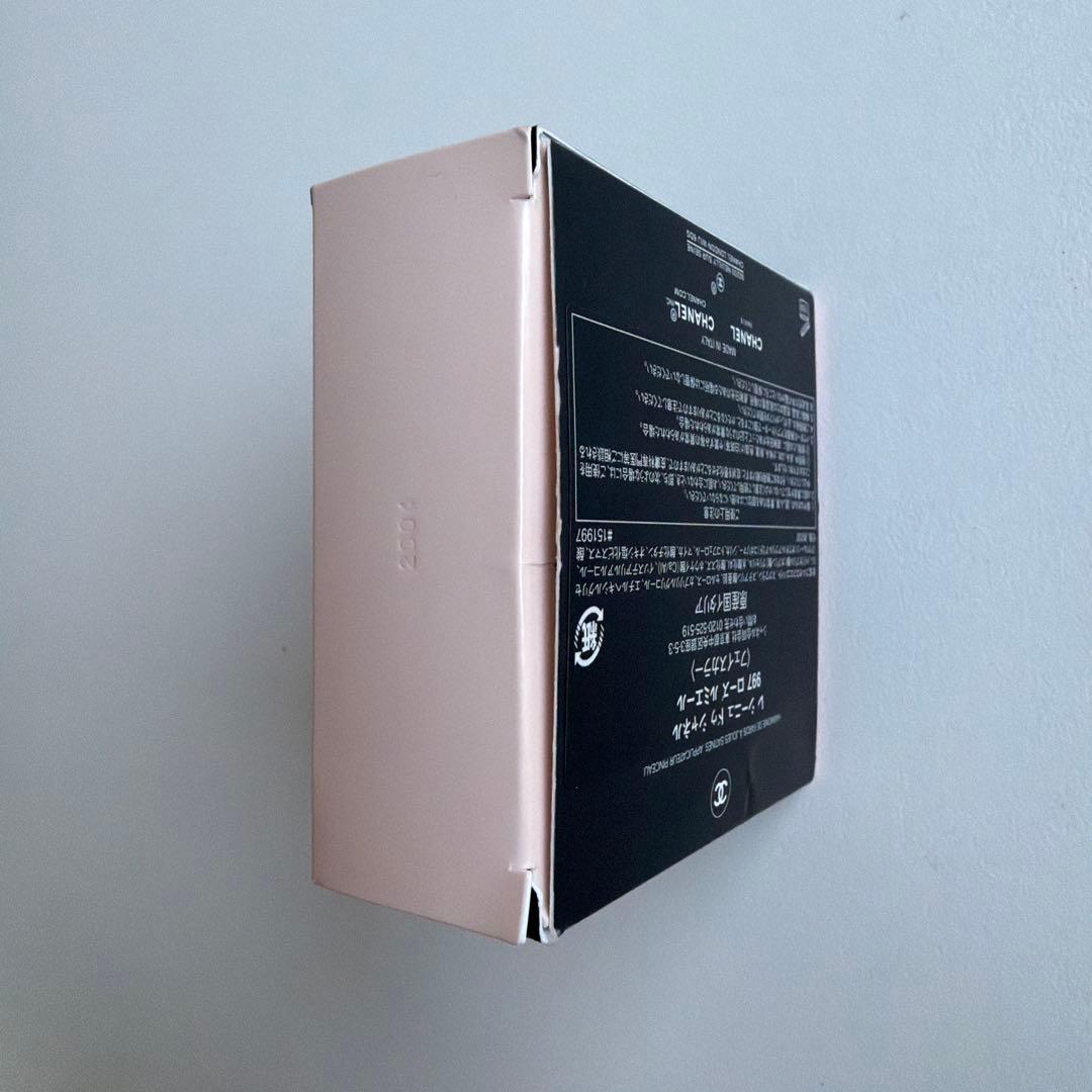 レシーニュドゥ　シャネル997ローズルミエール