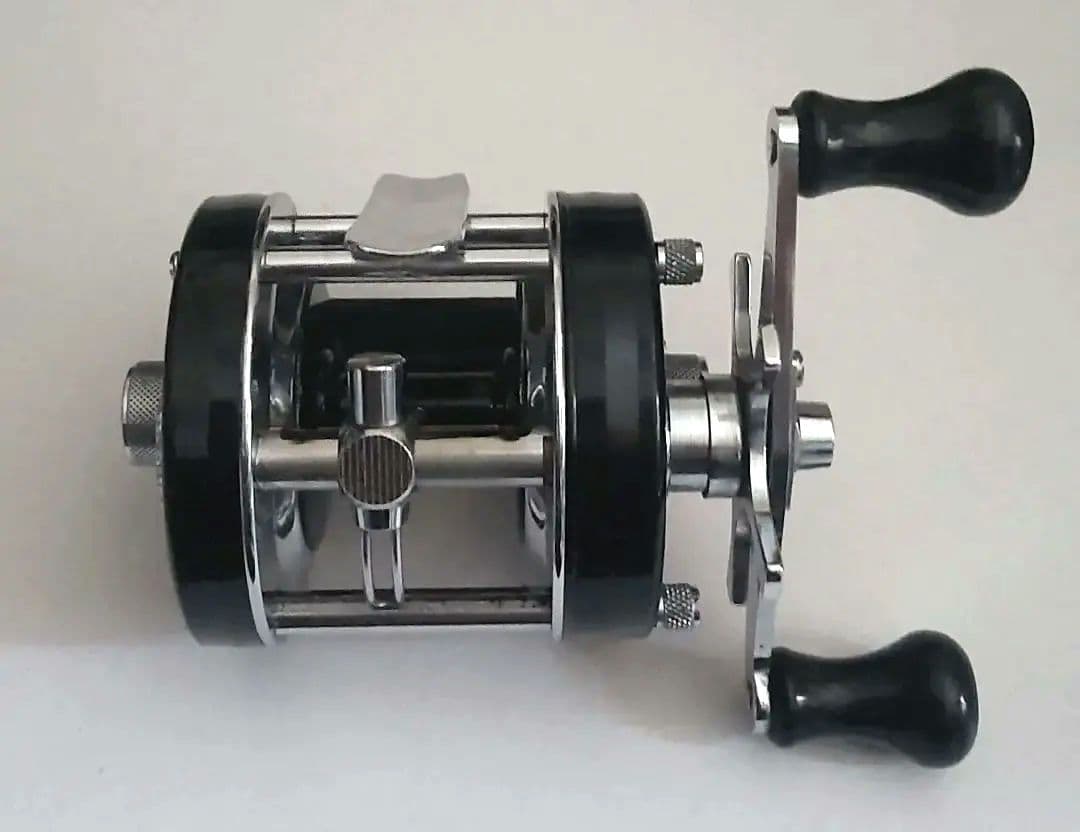 レア★ABU Ambassadeur 5600C ABU5600C 黒ベロ