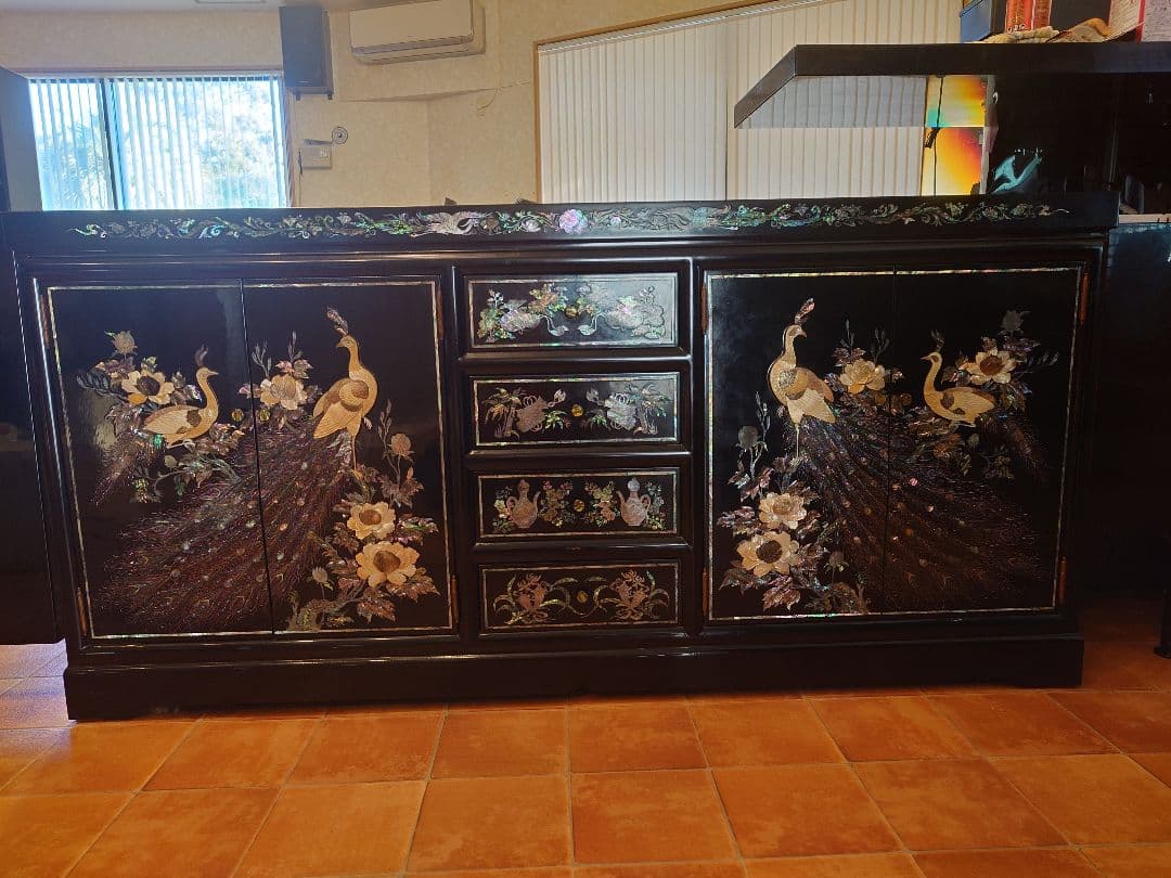 螺鈿細工　サイドボード　キャビネット　送料込みに変更