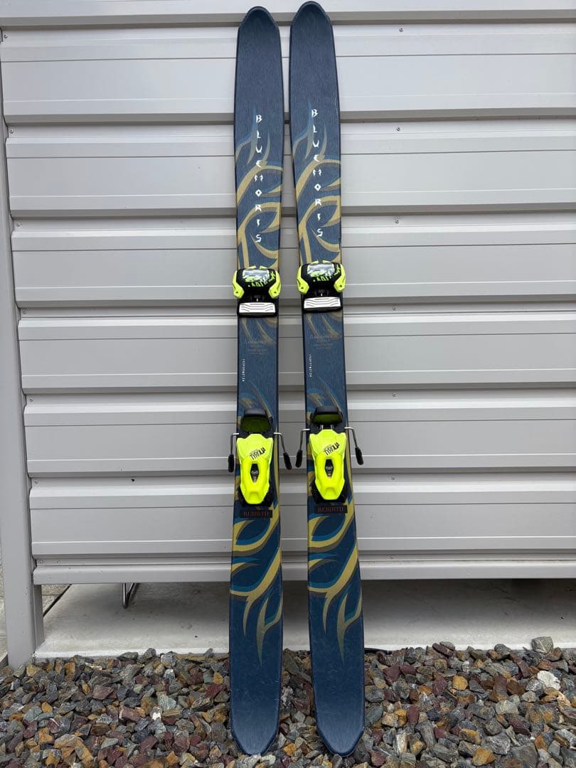 ブルーモリスREBIRTH スキー板 ビンディングセット150センチ　傷有り