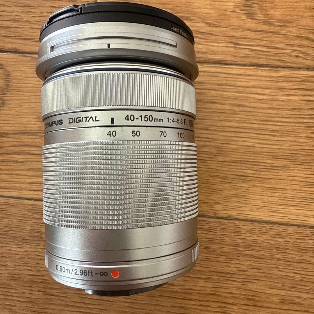 OLYMPUS PEN E-pl8 ホワイト 40-150mmレンズ(ジャンク)