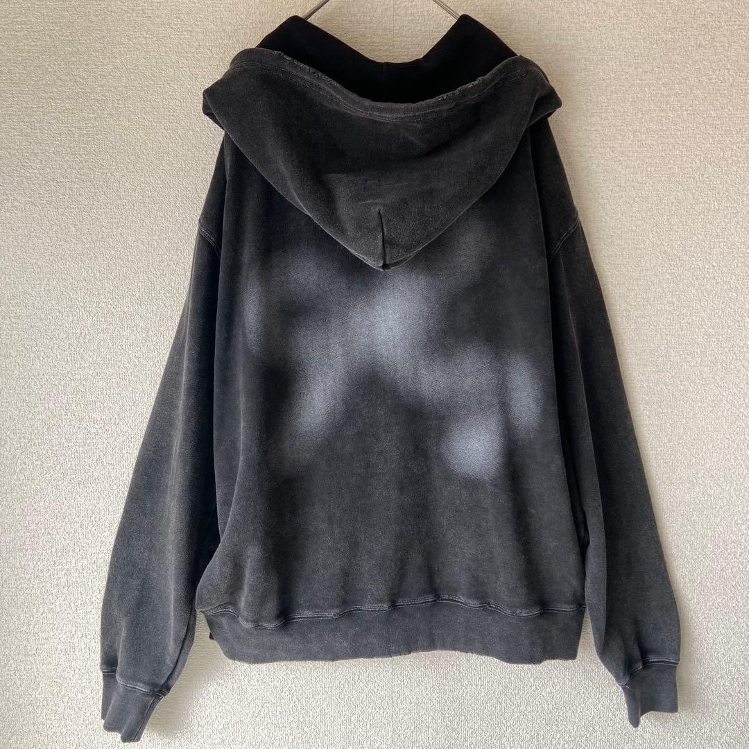 完売品NiziU Live with U 2025 HOODIE Mサイズ