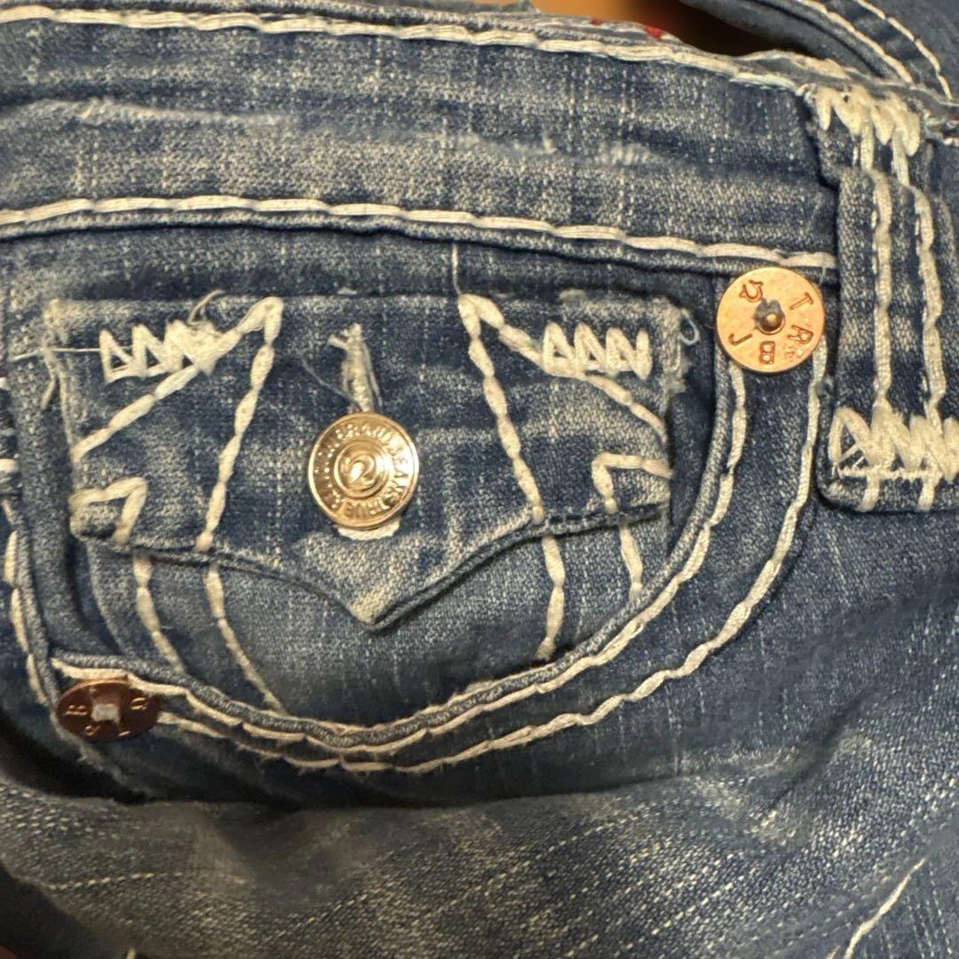 TRUE RELIGION ストレートブルーデニムBIG T 白ステッチ　正規品