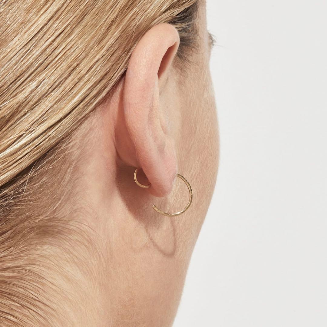 shihara S字 ピアス K18 小