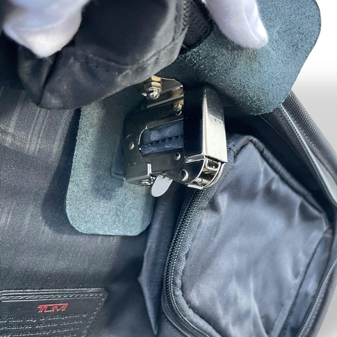 バッグ TUMI Alpha Garment Briefcase 22136DH