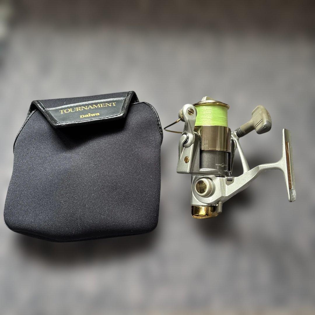 ダイワ トーナメントZ 2500iTスピニングリール