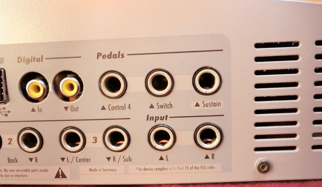 【ジャンク】Hartmann Neuron【美品】