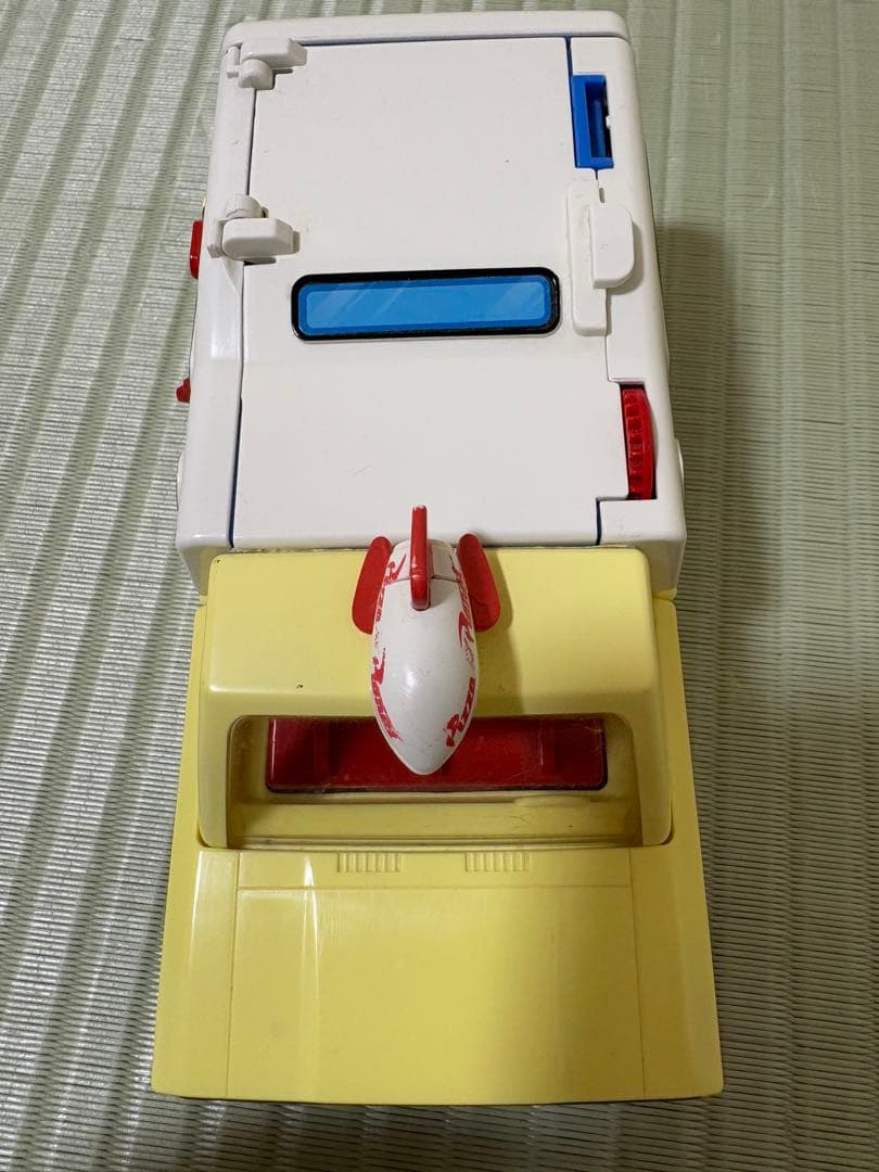 トミカ ピザプラネット ミニカー