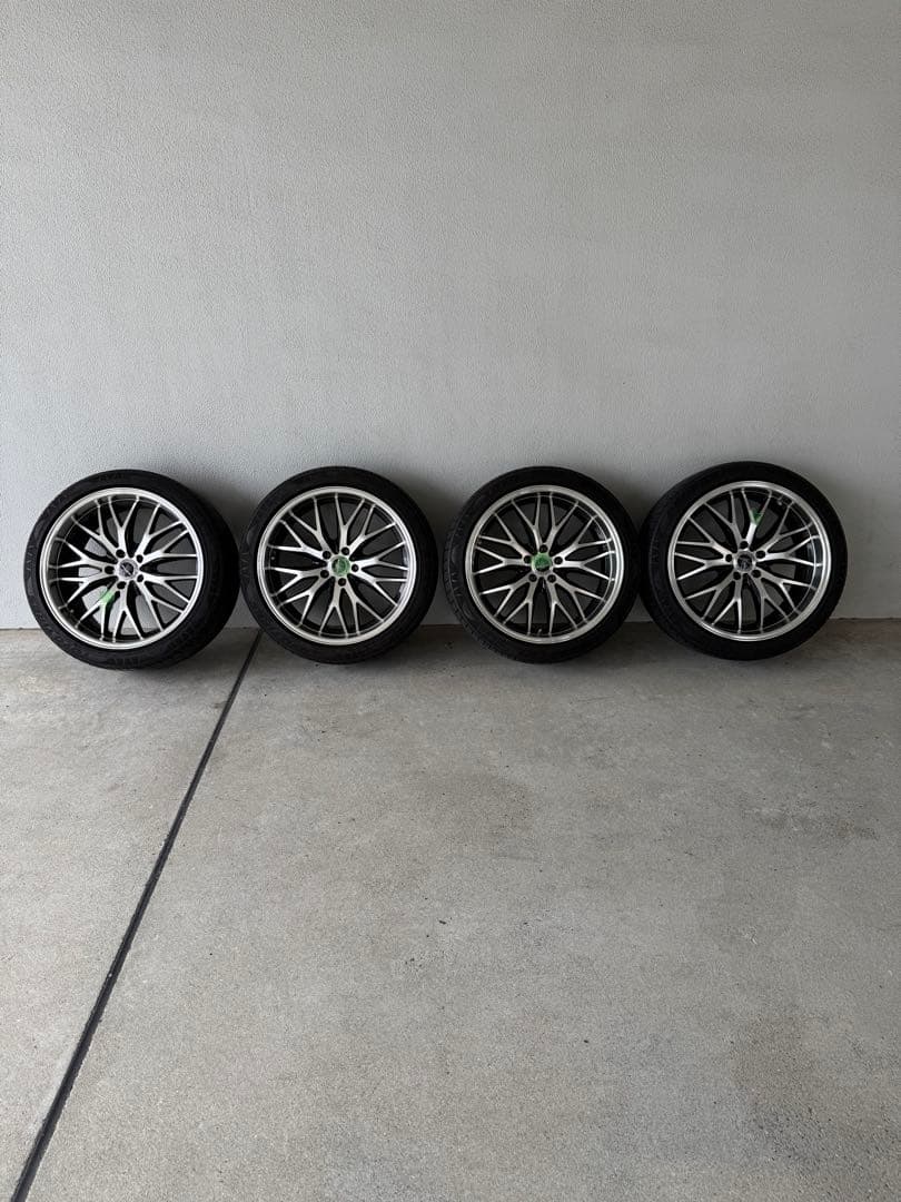 と*ん様 245/40R20 アルファード・ヴェルファイア30 タイヤホイールセ