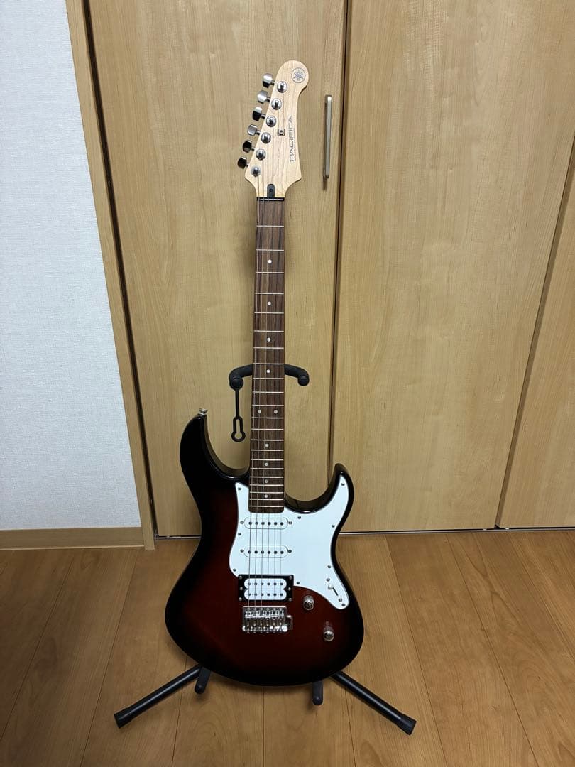 ヤマハ(YAMAHA) エレキギター PACIFICA112V